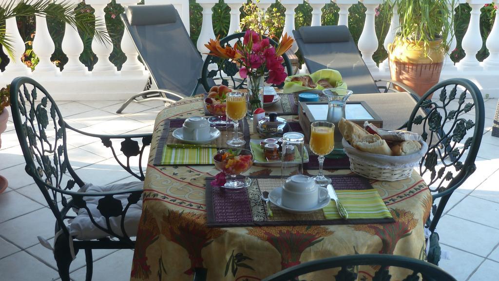 La Lezardiere Hotel ลา คอลเล ซัวร์ ลูป ภายนอก รูปภาพ